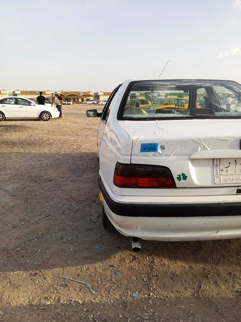 بيجو بارص ٢٠١٤
جاهزه من كل شيء 
سنوية ورقم انكليزي 2031 
كير مكينة حدادة تبريد تخم تاير شرط 100%
*********** .
