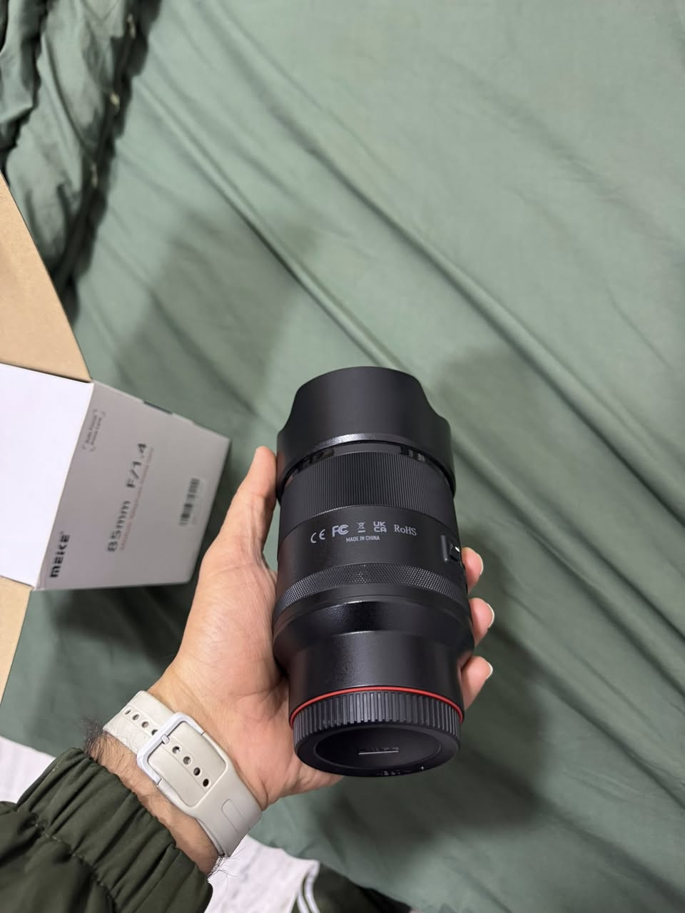 عدسة 85 نيكون Z فتحة 1.4
نظيفة وكارتون كامل شرط الفحص 

سعرها ٩٠٠ مكاني بغداد 

***********
