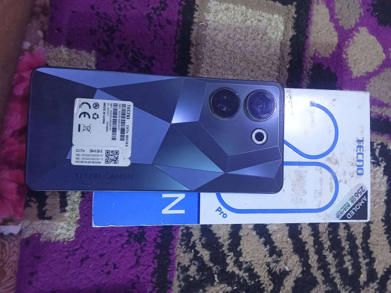 سلام عليكم جهاز للبيع نضيفه.تكنو سبارك 20 ذاكره 256 كامرته تخبل اخو الجديد مصارلي هواي من ماخذه الله شاهد التليفون كلشي مامبدل منه بعده بلاد مجرد بس الشاشه شويه مكسوره. فقط العنوان كربلاء طوريج الرشيده.. السعر 125.وبي مجال لطيبين. الرقم للتصال ***********.موجود ع الماسنجر
