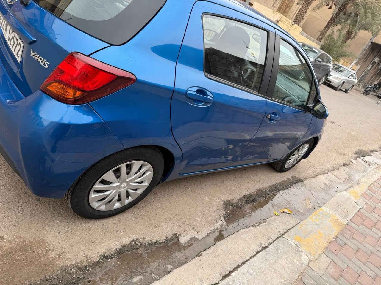 سلام عليكم يارس ٢٠١٧ مصبوغة عام بيه طخات بسيطة وصبغته عام ع ايدي مكفولة شواصي وكص ماشية ٨٠ تحديد مسار شاشة كامرة رادار رقم اربيل اب اسمي تحويل ثاني يوم كير محرك صدر تبريد مكفول تبريد ثلج تخم تاير جديد سيارة هواية صارف عليه هواية مابيه اشي نقص السعر ٩٣ وبيه مجال بسيط رقم *********** مكلف بلنشر اتصل ع رقم مال عمي
