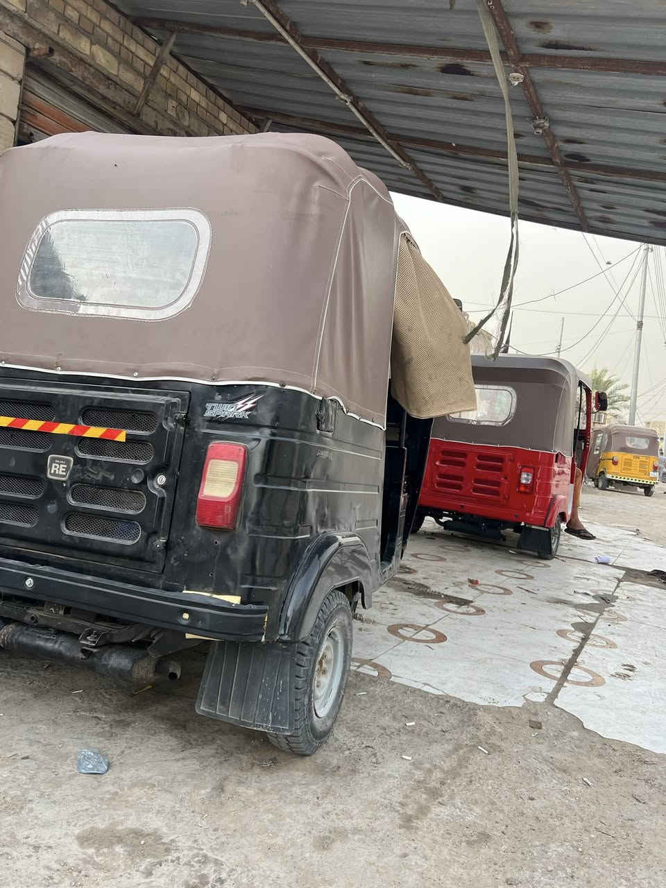 السلام عليكم
للبيع مديل 20 جاهزه من كلشي احله من الصوره 

(اوراق اوراق اوراق) اصولي  اتكفل باصولياتهاا 

مكانها ناصريه الفضليه  (مكلف بلنشر ) السعر يم راعيها 

رقم راعيها(***********)
