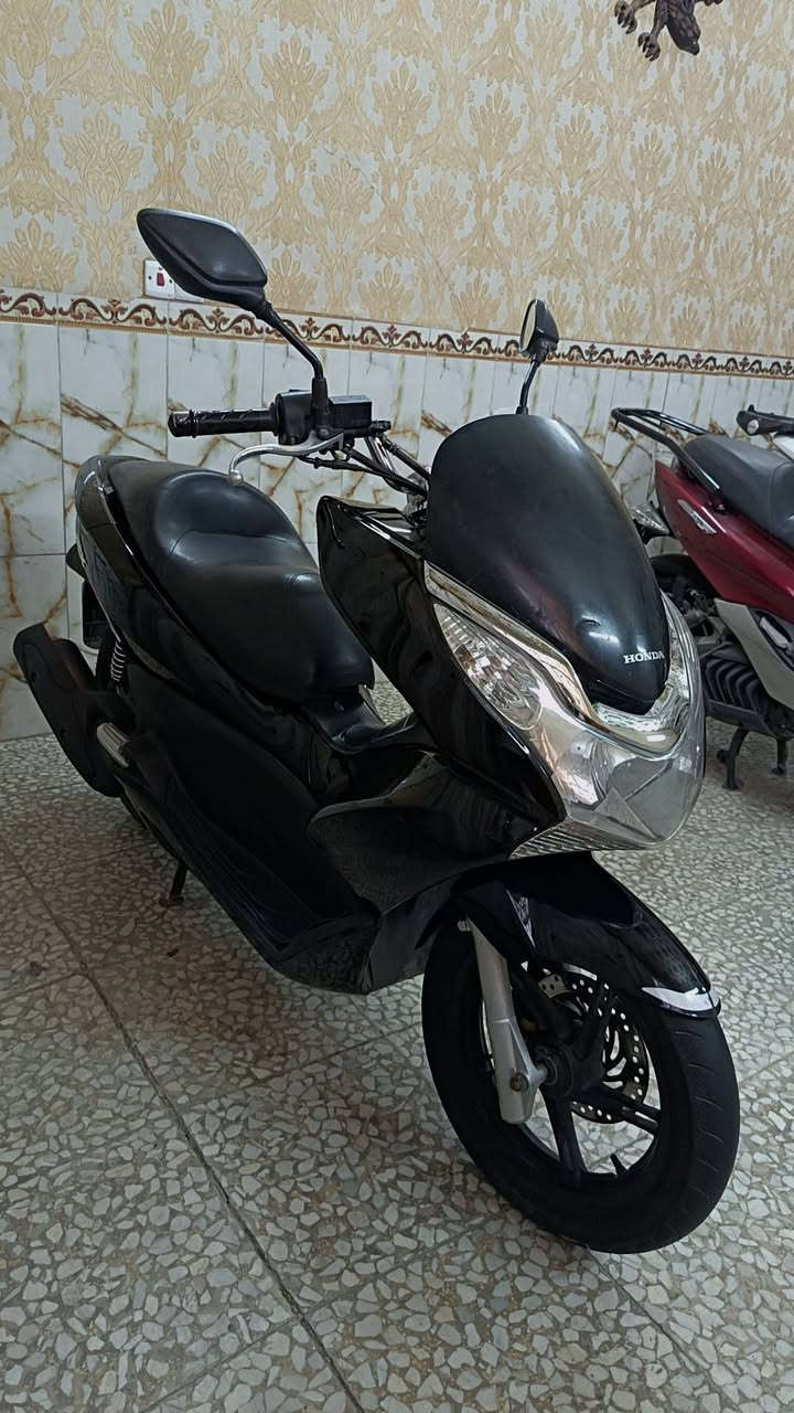 السلام عليكم
 بي سي اكس الجيل الأول ياباني للبيع 

للاستفسار اتصل ***********
العنوان بغداد بلديات شارع المصرف
يوجد لدينا توصيل كافت المحافظات
