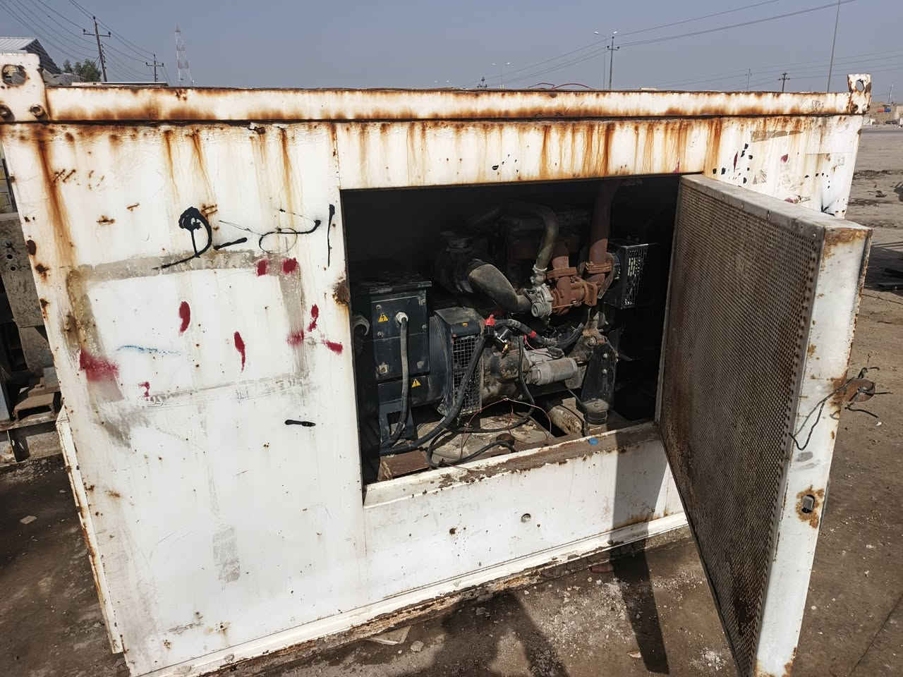 مولدات البيع
بيركز
٦٠ كيفي
شرط نضافه وشغل 
ستفسار 
***********5
عنوان ذي قار قضاء قلعه سكر
