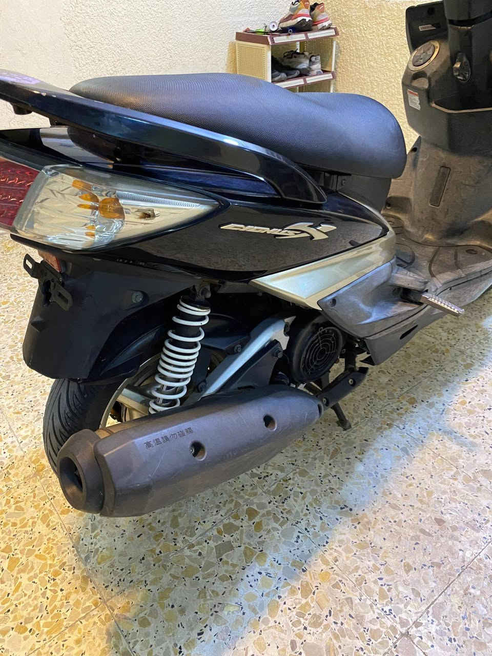 السلام عليكم ورحمه الله وبركاته دراجه سكنس للبيع نازل مكاني بغداد مدينه الصدر الاتصال على الرقم  ***********
