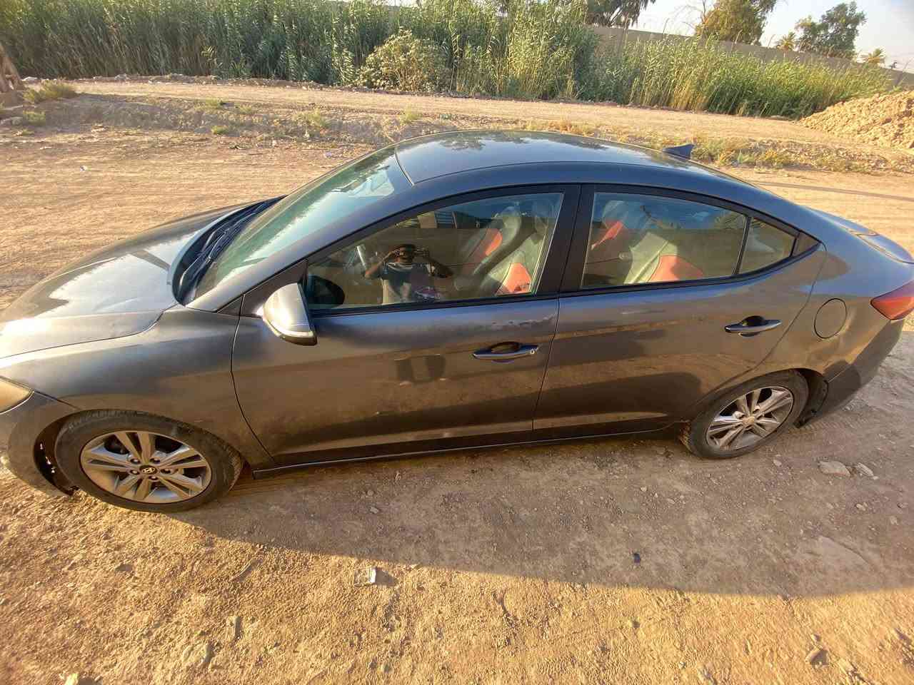 النترا 2018 للبيع محرك 2000 دوش ماشية 300km مواصفات فول عدا الفتحة تدفئة كشنات وستيرن السيارة جاهزة مكينة تبريد كير كلشي مكفول السعر 110 العنوان ابي غريب مجمع نجمة 
للاستفسار ***********
