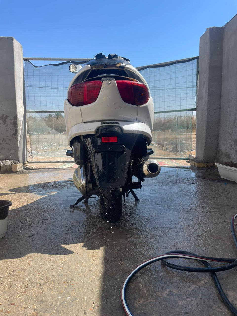 فورزة ٠٨ عمية
مجفته جديد
تايرات جدد
دسكات جدد
صالنصة رياضي
ستاند جانبي رياضي 
انطيك وياها الكير 
شوتة وياضي 
(مراوس بدراجة شعندك نرل )
مكاني بغداد حي الجهاد


**إذا كنت صاحب هذا الإعلان وتريد حذفه لأي سبب، رجاءا أرسل رسالة إلى الدعم الفني**