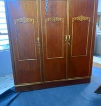 كنتور ٣ أبواب • خزائن مطبخ