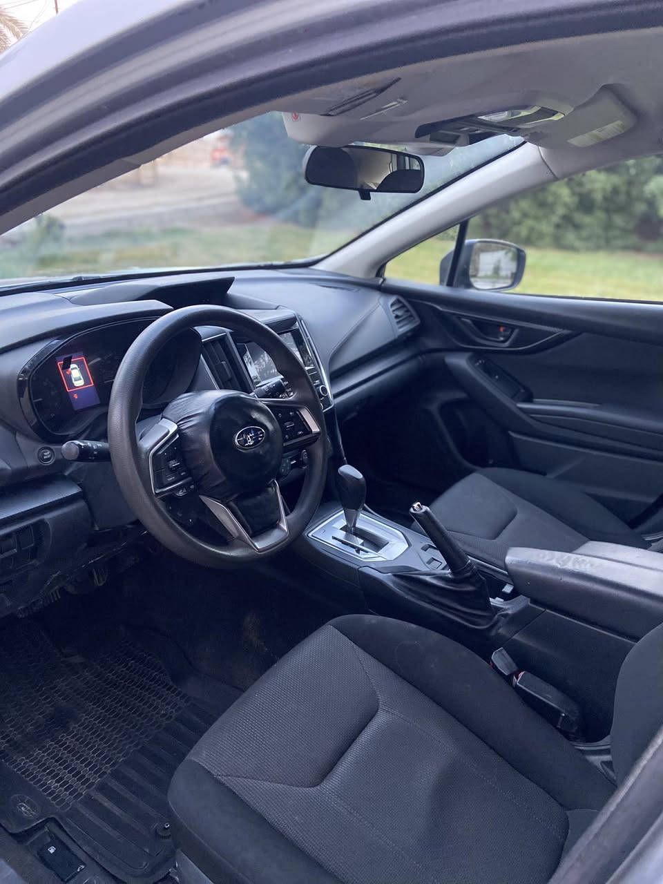 السلام عليكم 
سوبارو امبريزا 2023 للبيع 
رقم بغداد جديد بأسمي 
حادث جاملغ جهة السايق وشويه من البنيد 
ارباك الستيرن فقط 
السعر 130 

مكان السياره بابل / المسيب 

واتساب :***********
