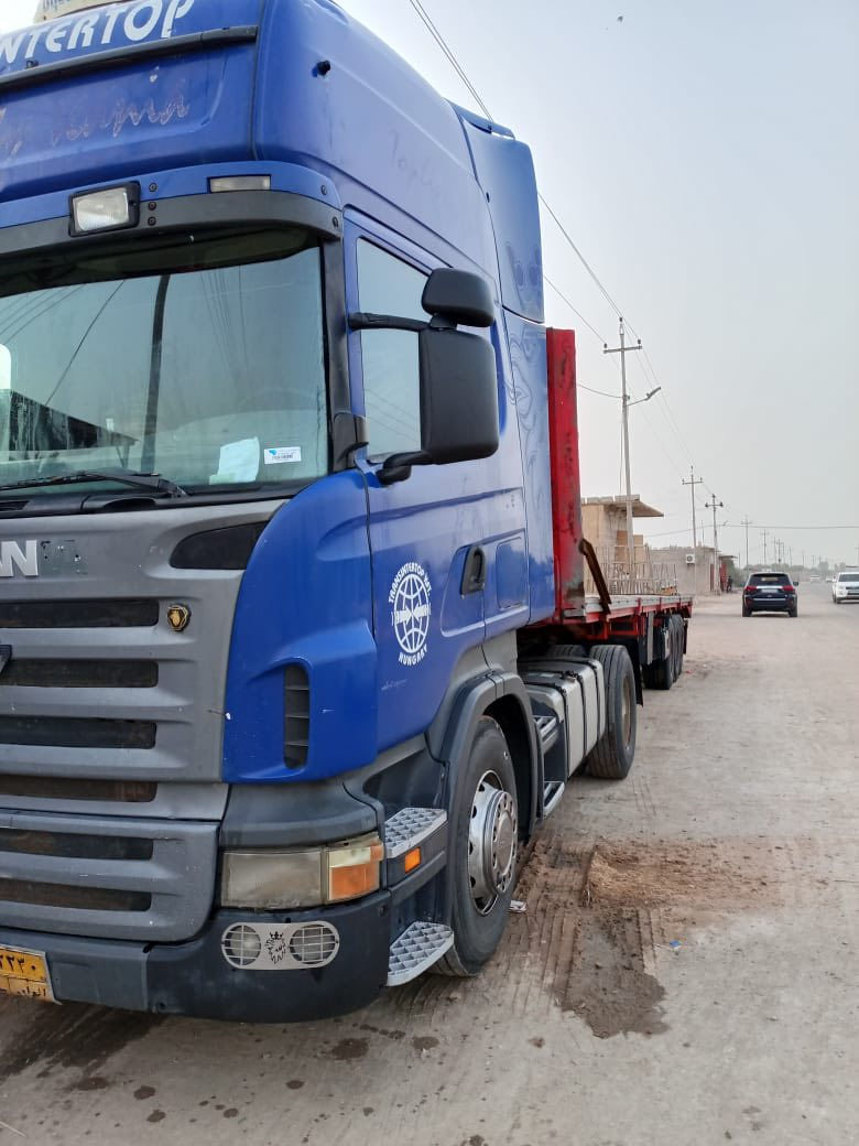 سكانيا 2006 للبيع راس وعربانة  سنوية فلات منتيه الاتصال***********
