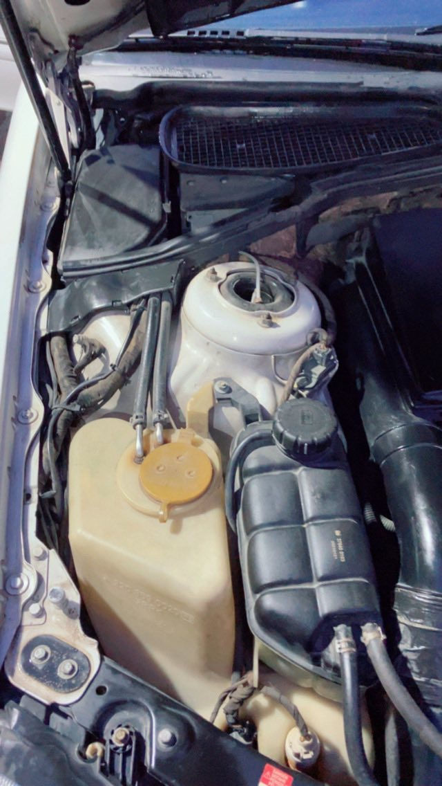 S500مرسيدس
موديل 2003 
رقم سليمانيه باسمي
فول. باب طويل 
كير مكينه. كفاله 
شواصي دواخل لغود  كفاله 
بيه بخ هلال جاملغ عدد2 ولباقي كفاله
سيرفز كامله قبل 15 يوم
صدر امامي خلفي. جديد صارله 15 يوم
دبلات تحويل درجه اولى ضمان 
لايتات +لد. جدد
غرفه جديده. 
كشنات. كهرباء +تدفئه + تبريد + خزن ميموري 
شاشه اندروايد 
كامير دواره 
حساس امامي خلفي 
مرايات شفط 
ستيرن كهرباء + خزن
وهوااااي مواصفات بعد 
سياره جديده كلش متعوب عليه. ادامه كامله صار 20 يوم. 
مكانه بغداد مدينه 
سعره 120 
موبايل ***********
