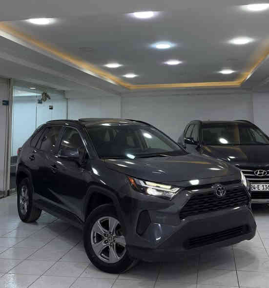 للبيع او المراوس
راف فور فول مواصفات RAV4 2023 XLE PLUS 

سعرها 225 وبيها مجال للشراي 

بجم كبس (بدون ضربة بالبجم )
 بدون ايرباك ( فقط ايرباك التكمة طاك )
ضررها صندوك وجاملغ خلفي

بيها بخصة صغيرة بالسقف على وضعها بالشحن صارت ترجع pdr 

فتحة سقف سلايد
تدفئة كشنات
تدفئة ستيرن
بصمة تشغيل
بصمة ابواب 
رادار امامي
رادار خلفي
رادار جانبي ونقاط عمياء 
صندوق كهربائي 
هاندبريك بصمة 
كاربلاي وايرليس 
عداد نصف دجتل 
وضعيات قيادة 
دفع رباعي 
اوتو هولد
اوتو ستوب 
تبريد مناخين
تبريد قطعتين 
محافظة على المسار 
مانع اصطدام 
كشن السايق كهرباء
لايتات زينون
ويل كب
وباقي مواصفات الراف فور المعروفة

رقم تلفون 
***********
***********
