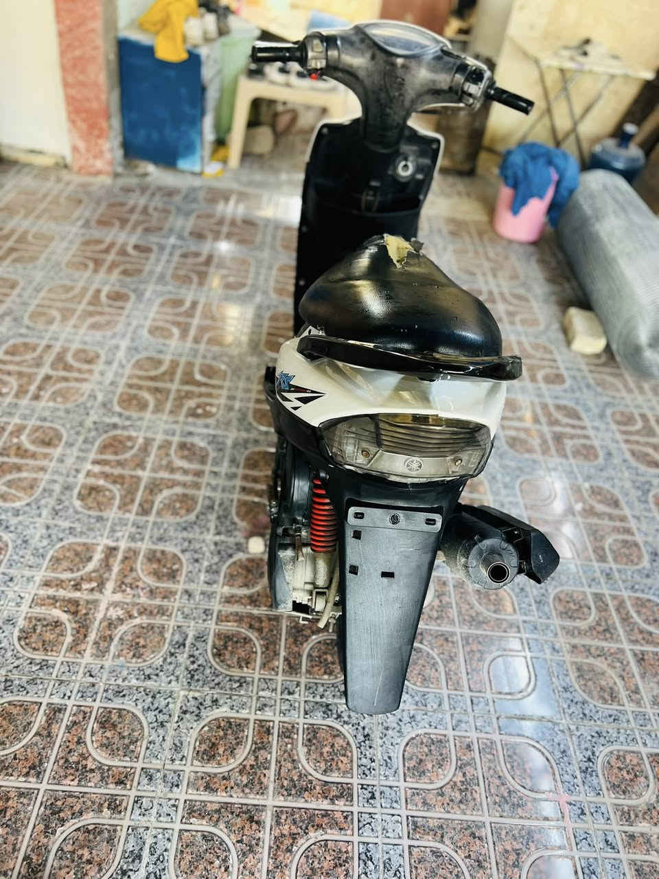 ماكس نضيفه مكاني حله بكرلي***********
السعر550
