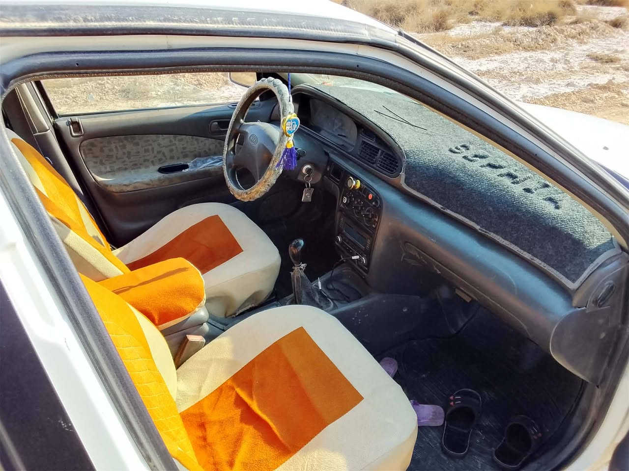 سلام عليكم للبيع سيفية ٩٦ مصبوغة حزام السيارة كاملة رقم ديالى السعر ٣٨ وبيها مجال هاتف ***********\***********
