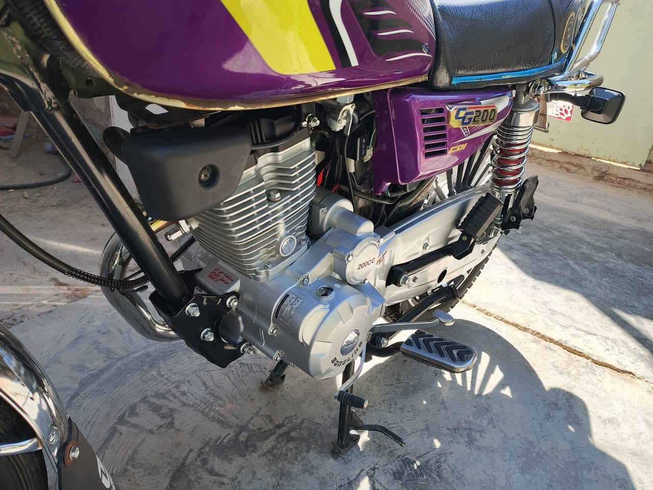 السلام عليكم دراجه للبيع ايراني سونك دراجه جديده موديل 2025  الدراجه كفاله من كلشي ما مفتوحه ولا اي شي على وضع الشركه تجي وشوف نفس الصور واحسن بيع وترهم مراوس بدراجه مرقم حسب الاتفاق سعر خاص موجود ورقم وبيك خير ودلل ***********
