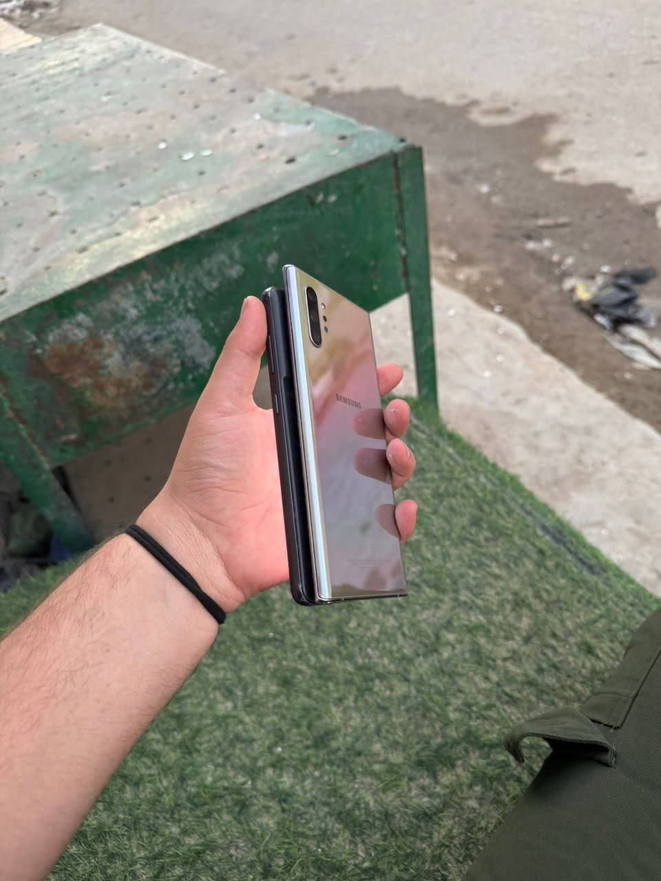 سلام عليكم
سامسونك عدد 2
الأول اس 21FE 5g
عربي شرق أوسط دبل سيم
ذاكره256
الون الأسود معالج سناب دراغون 888
ببجي 90فريم قوي بل العاب 
شاشه 120هيرتز بصمه ايد شغاله
كله شغال اتصال سيمكرت 
تبي تفحص ع راحتك اني جناي ايفون ماعرفلهن 
السعر 190وبي مجال بسيط 

والثاني نوت 10بلاس5g
ذاكره 256
عربي شرق اوسط دبل سيم
الون الرصاصي  مامصلح 
كله شغال بصمه تشتغل بس مرات تشكل
بي فطور بل كلاس فقط الباقي مابي شي تجي تفحص ع راحتك نت اتصال سيمكرتات  كله شغال 
ببجي قوي بس ممتاكد كم فريم  سلاسه لمس ميشكل
السعر160وبي مجال بسيط مكاني بغداد مدينه الصدر يرهمن مراوس ويرهمن بيع رقمي واتساب ***********
