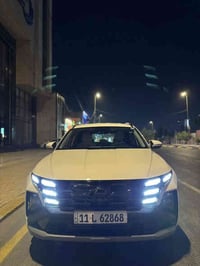 هونداي توكسان خليجي (2025) أبيض. ضمان شركة الاولى موتورز. بعدها داخل ا...