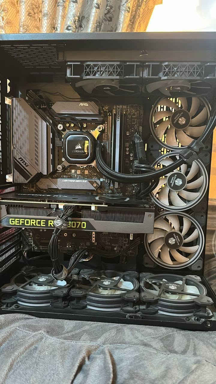 معالج كور اي ٧ جيل ١١
رامات ddr4 24 ثنين عادي واحد ارجي بي
كرت شاشه RTX3070
مبرد مائي
6 فان
بور ٦٥٠
كيبورد ميكانيكي ار جي بي شاشه
واير ليس
موس ار جي بي اختصارات
يو بي اس ٣٠٠٠
شاشه ١٨٠hz
يو بي اس اوف لاين 
جوستكات 2 بلي 4
سماعه العاب ماعرف نوعهه


**إذا كنت صاحب هذا الإعلان وتريد حذفه لأي سبب، رجاءا أرسل رسالة إلى الدعم الفني**