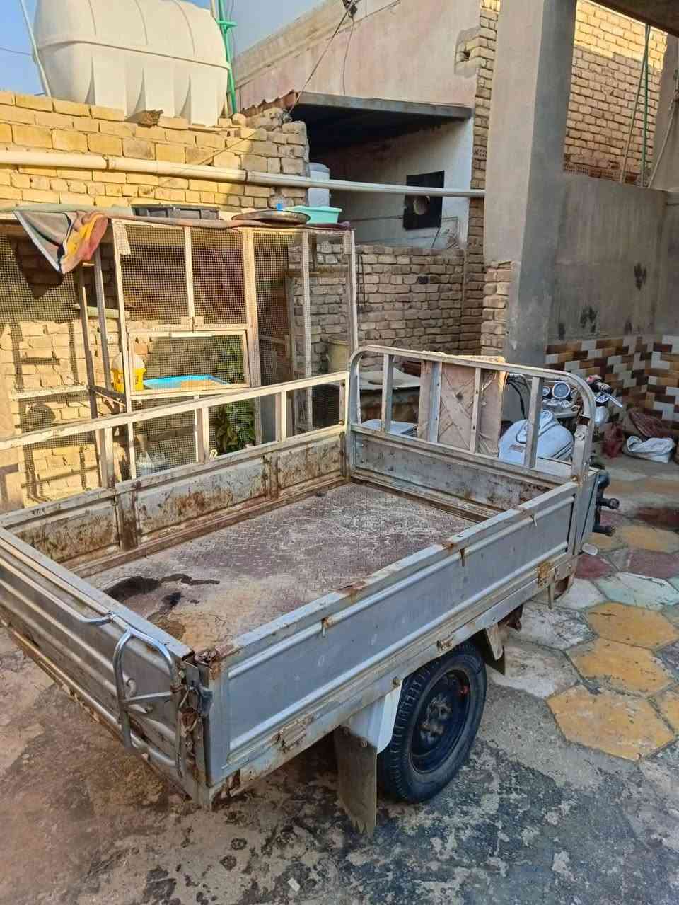 السلام عليكم اخوان
ستوته للبيت ام تي ار لون سلفري او رصاصي موديل 2018والمكينه 2019 الشتوته مثل ماتشوف گدامك بالصور يرادلها تعمير للبدي لشايلات المكينه وللدبلات وانته شتربد تعمر عمر بيها الستوته اكسل نضيف خير من الله مقفل والشاصي نضيف لا فطر ولا لحيم تايرات وره وگدام چوبلس قبل شهرين  شديتهم وتركتها بالبيت مثل ماتشوفون گدامكم الستوته بيها عطل بالكابريتر تعطل بالتشغيل لان تاركها من فتره تجي تگلب وتفحص وتقنع وتاخذها وبالعافيه عليكم الستوته اوراق اصولي اكاتبك ويه الوكيل مالته وكيلها بالديوانيه بالدغاره
 سعرها 850وبيها مجال عنواني ديوانيه حي الصدر الثاني شارع 60 مرات اتواجد عله الفيس ومرات لا وهذا رقمي فعال واتس اب وخط ***********
