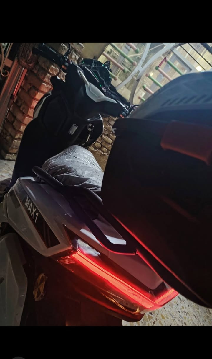سلام عليكم
دراجة شحن 2025 كفاله عامه 
6بطاريات ليثيوم الملف  m3000
سرعه 100 حقيقي مكان بغداد التاجي
استفسار خاص
***********
