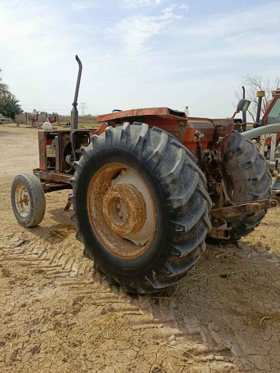 السلام عليكم فيات للبيع لتصال على هاذ لرقم ***********
