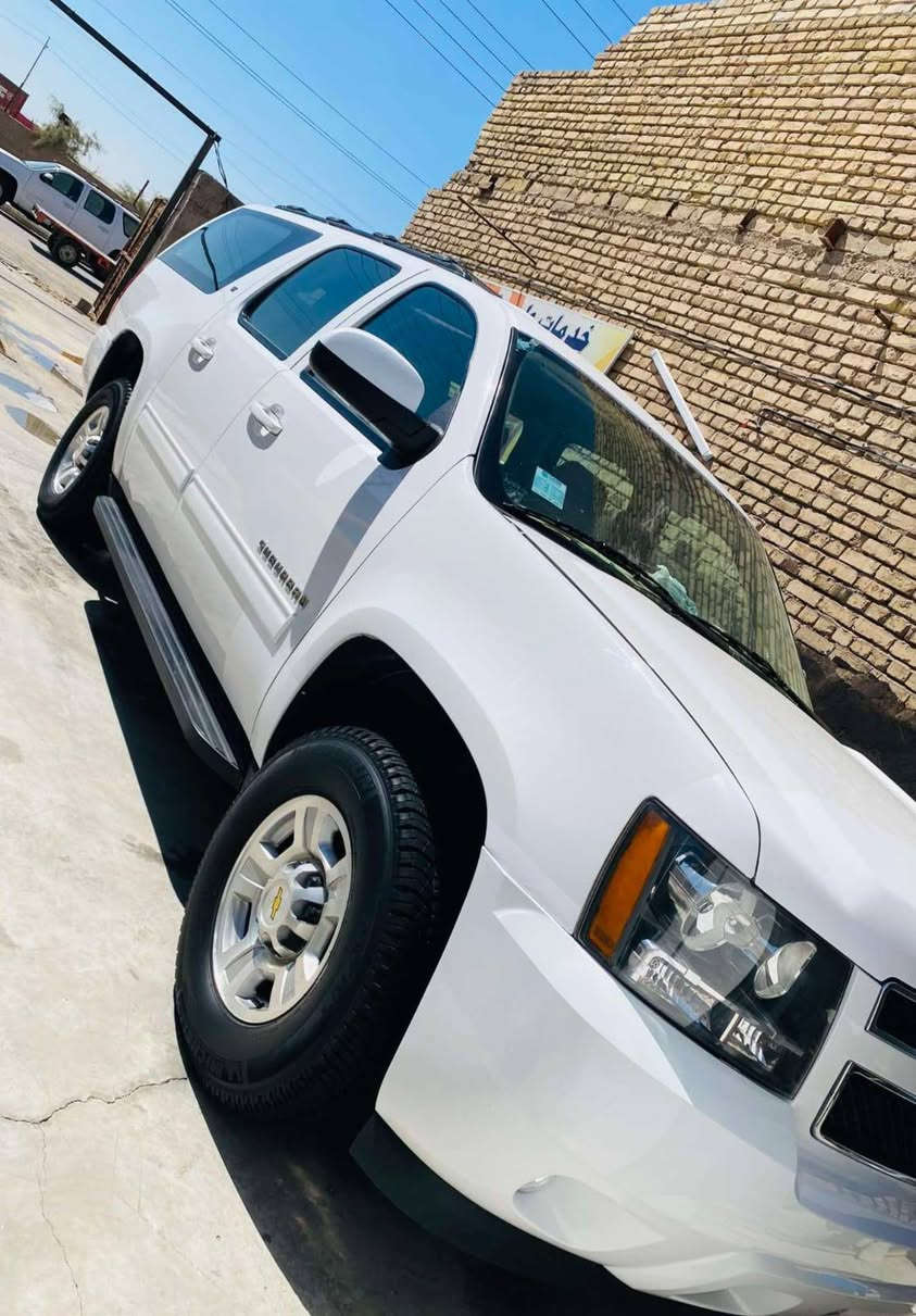 سلام عليكم يوكن شوفر ليت مديل 2011 رقم بصره مميز  سياره جاهزه خير من الله كير كسن مكينه تخم تاير
للستفسار تصل ***********  علاء حسن
