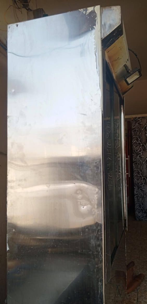 شوايه دجاج لبيع كامله كبل شغل وتشوي كلشي وياهه حته منضم غاز اصليه سل ستيل ماطور شغال ستفسار خاص ورقم ***********
