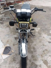 تايكر للبيع موديل 25جديداه 07826573644