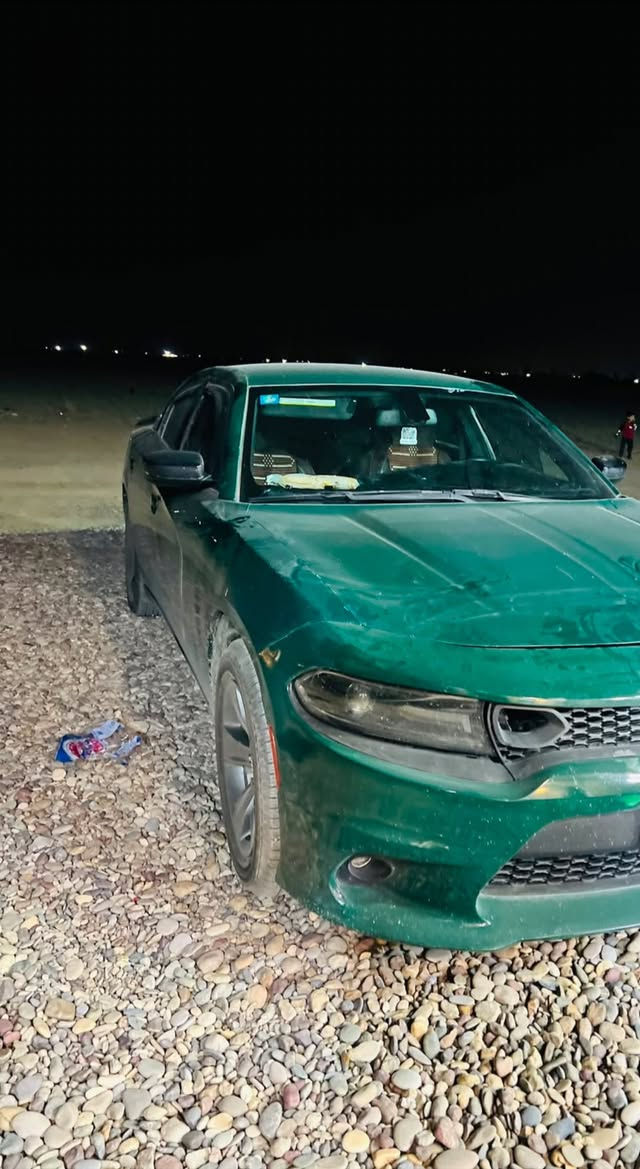 السلام عليكم
للبيع والمراوس 

جارجر 

موديل ٢٠١٥ 

فئه sxt 

ضرر جاملغ وباب السايق 

كير محرك جدد شرط 

تايرات جدد

صدر جديد 

ما بيها نقص 

رقم بغداد تحويل بسمك مباشر 

مكان السياره صلاح الدين / قضاء العلم 

السعر ١٥٨ وبيها مجال

الاتصال 

***********

***********
