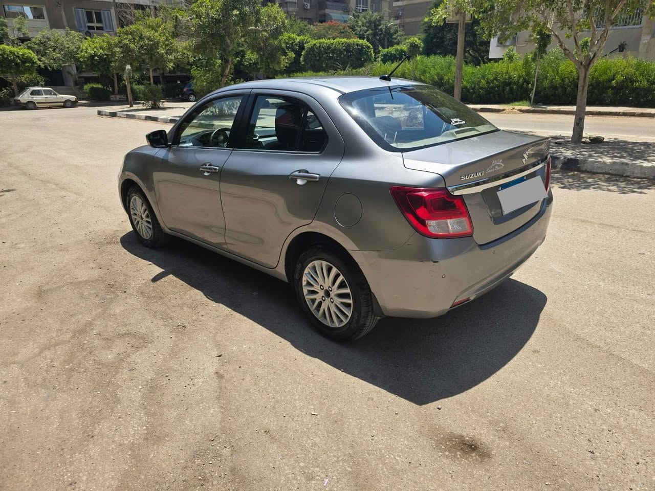 Suzuki . Desire بعد اذن الادمن 
2023
Top line 
عداد 20 km
صيانات توكيل بالفواتير
كاميرا . شاشه . حساس خلفي
كاوتش جديد 
بطاريه جديده
مرور الشرطه
رخصه ٦ شهور
فابريكا بالكامل
كالزيروووو
01009888082


**إذا كنت صاحب هذا الإعلان وتريد حذفه لأي سبب، رجاءا أرسل رسالة إلى الدعم الفني**