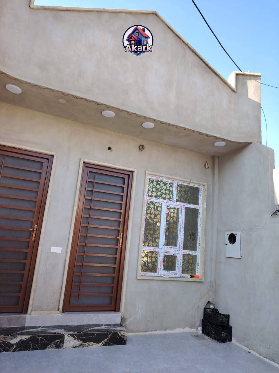 السلام عليكم بيت للبيع موصل قوسيات خربت عسكر زراعي حق التصرف سند (25) مساحه البيت (130) متر يتكون البيت غرفتين نوم استقبال سعر البيت (50) مليون بي مجال للاستفسار اكثر الاتصال بالارقام التاليه
(***********)
(***********)
