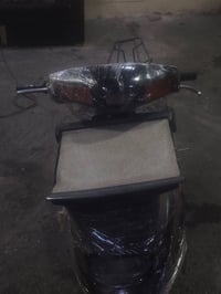 مطور بزون ل بيع السعر 100 و بي مجل رقم الهاتف 07502006642