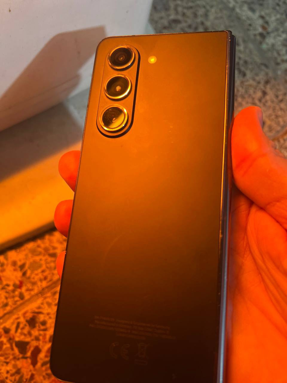 Galaxy Z Fold5
ذاكرة 256  العشوائية 12
دبل سيمكارت بصمة  الاصبع شغالة بصمة الوجه شغاله بس الشاشه الثانيه متشتغل وكع من ايدي ومشتغلت وشرق اوسط  السعر 250بي مجال بسيط 
المكان بغداد  
للتواصل خاص او 
***********
