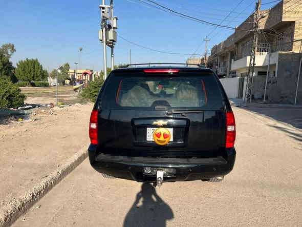 سلام عليكم  
ادوات ادوات ادوات كصة قمارة
تاهو موديل (8 )LTZ  اسود ملكي 
متومة سلميانية طبق الاصل سنوية ورقم 
السيارة جاهزة من كلشي كير مكينة 
تدفئة تبريد  حدادية مابيهة اي نص 
مكان السيارة بغداد حي اور 
السعر 88ورقة 
موبايل ***********
