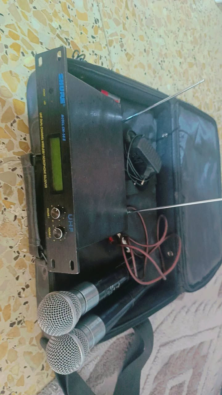 مايك لاسلكي شور للبيع
‏‪***********‬‏

