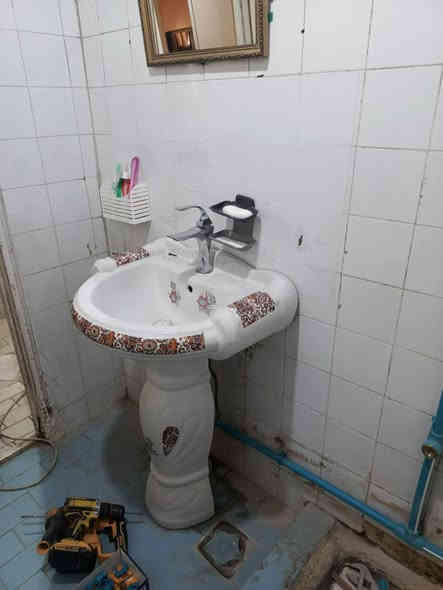 عملي اليوم  في مجمع حطين السكني تأسيس أنابيب الماء

مستعدون لتأسيس أنابيب الماء والمجاري لكافة المباني والدور السكنيه 
 للاتصال علاء اليساري
***********
***********
