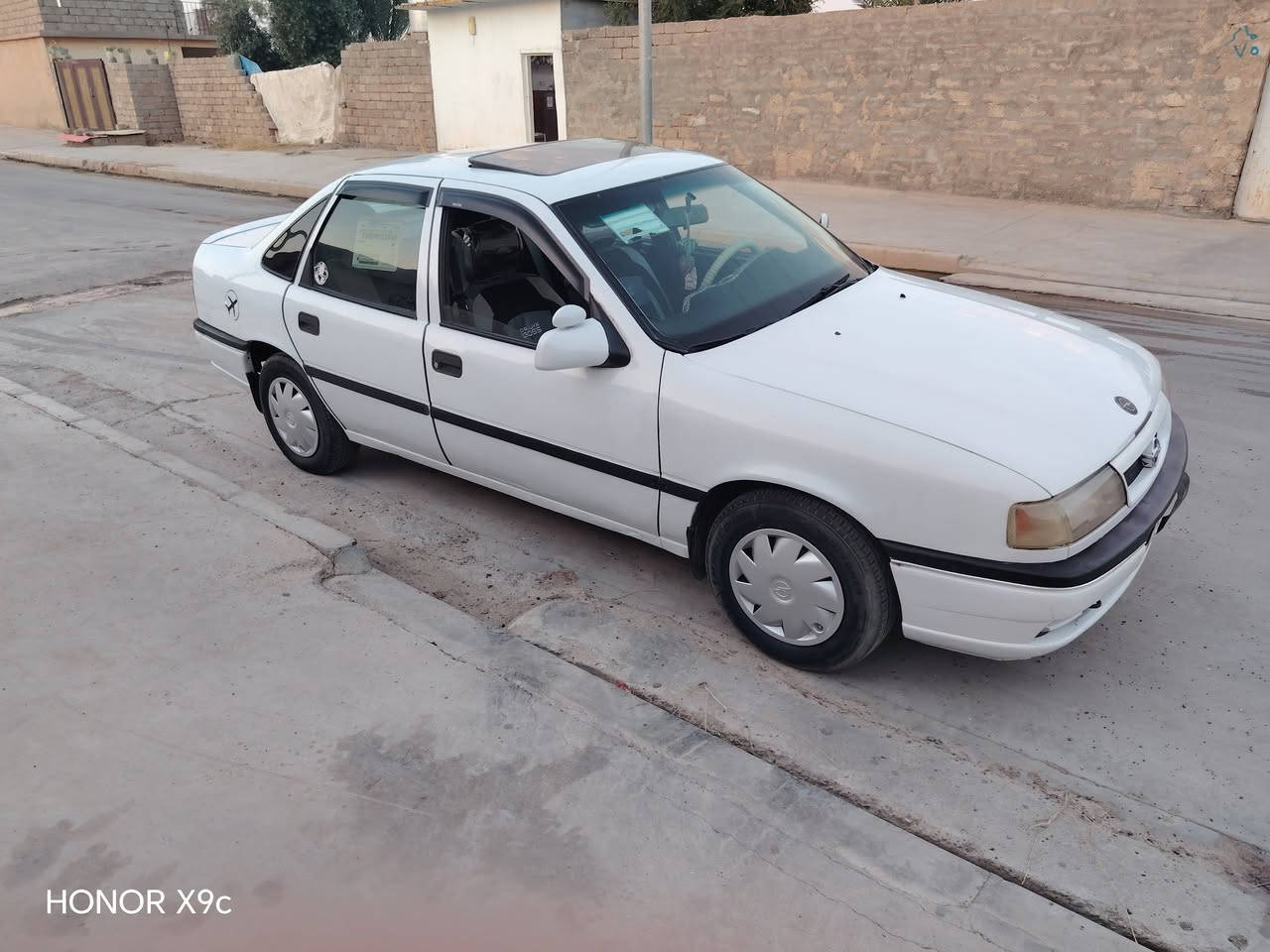 فكترة 20للبيع 
كير و مكينة مال گصه شرط 
رقم نينوئ بسمي 
بدون صبغ 
كير عادي 
غفل مركزي 
موديل 91 
رقم الماني 
بيها كابون 
رقم الموبايل ***********
شرط التحويل السعر 44 بيها مجال
