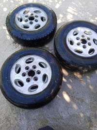 موقف سيارة • الفضلية • للبيع