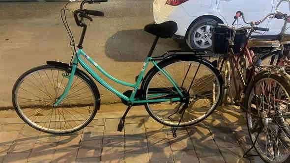 باسكل 27 بعده فول نضافه فول الفول تجي شوف بعينك كل غراضه جدد بعدهن جديده سعره 130 وبي مجال  مكان المحل خمسه كيلو مقابيل مول الالوسي ع خدمي ***********
