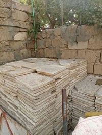 كاشي مستعمل نضيف جداً  مال بيت كامل  العدد 900 الى 1000 كاشية  بسعر من...