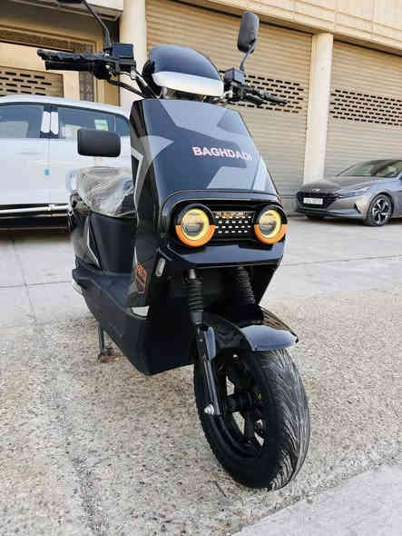 سلام عليكم دراجه شحن نوع 318 موديل 2025 ملف 2000 عدد البطاريات 6 
عدد النمر 4 عدد البصمات 2 
الدراجه جديده بمعنا الكلمه كله ع فحص  
شاشه كبيره السعر 675 وبيه مجال مكاني بغداد ***********
