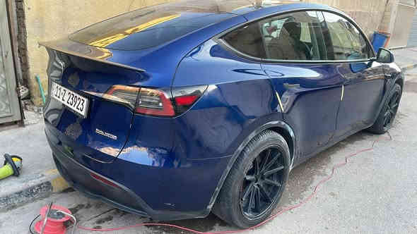 تيسلا واي بيرفورمنس 2023 
اونلاين 
السيارة جاهزة من كلشي 

ممشى 37 الف كيلو 

السيارة نظيفة ومرتبة وياهة شاحنة 48 امبير اصلية 

معروفة مواصفات السيارة 
من ال0 لل100 ب3 ثواني 

الرينج 450 كيلو متر ✅

السعر 189 ورقة 👍 

العنوان بغداد منصور او حي العدل 
*********** واتساب
