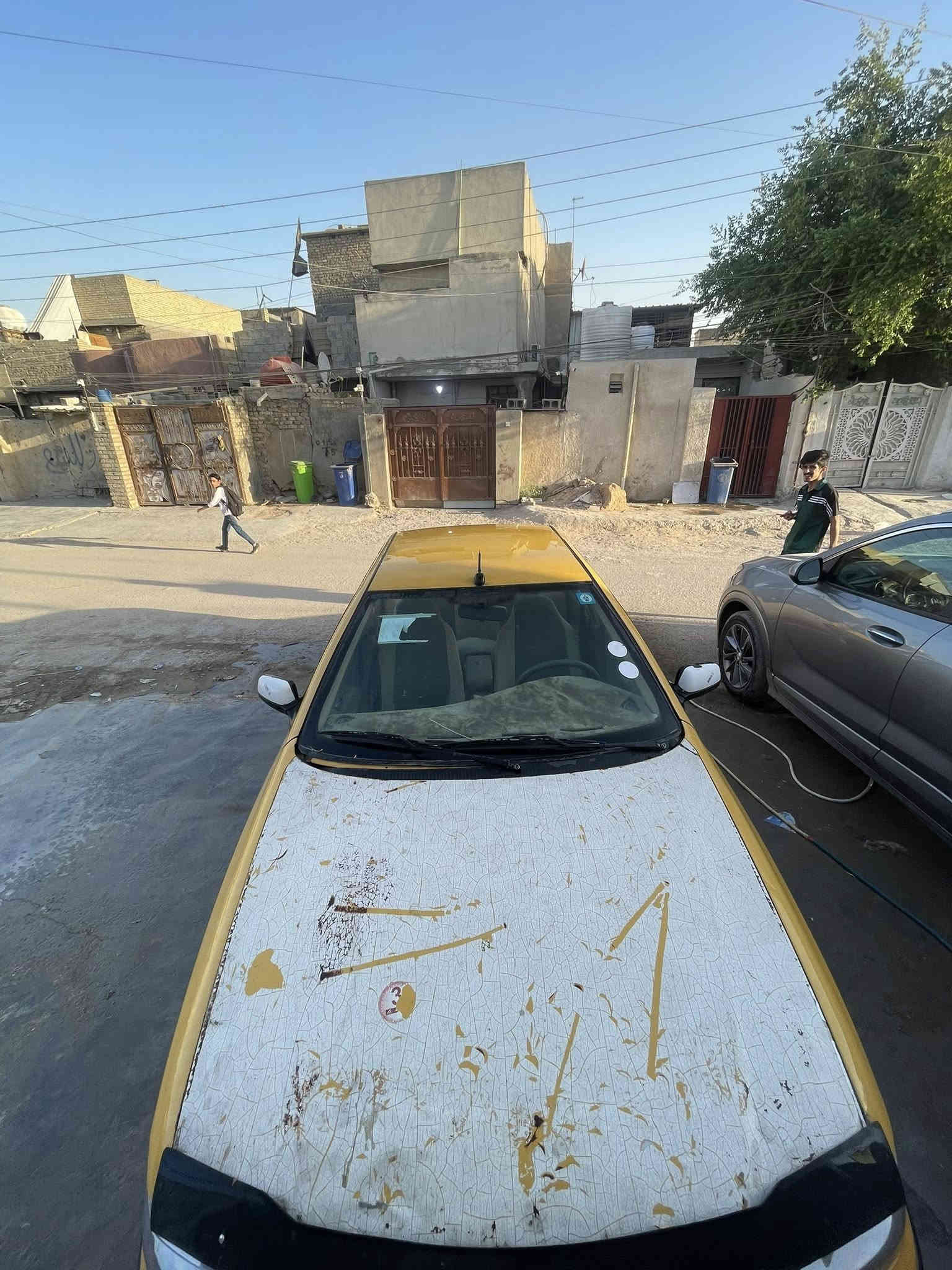 ﷽ 
السلام عليكم 
سمند موديل2011للبيع 
رقم بغداد انكليزي 
 السنوية لل2029 بااسمي تحويل ثاني يوم
مصفرة هيئة وغرامات 
محرك بي خيط تبخير خفيف
كير مكفول خير من الله 
بدون حادث لاتبديل فقط طخة باب السايق وراجعة على البارد 
غرفتها كلها جديدة بالجيس
حدادية صدر جديد
تخم تاير جديد
باتري جديد،/سلف جديد،/داينمو جديد،/راديتر جديد
بيها ملاحظات بسيطة
كهربائيرات كلها شغالة خير من الله 
السعر((32))وبيها مجال للشراي 
العنوان/بغداد /البلديات
الهاتف/***********
