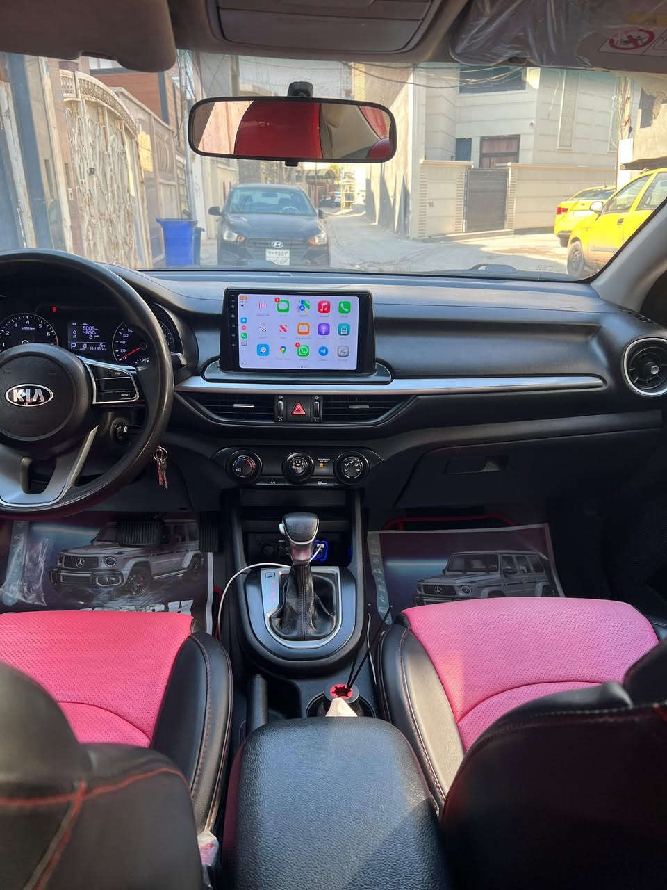 كيا سيراتو 2019 ماشيه 131محرك 1600
رقم اربيل بدون حادث بدون صبغ 
بيهه بارد جاملغ خلفي 
سياره ب اسمي كير ومكينه مكفولات
مكاني بغداد الكاظميه ساحه عدن 
السعر 138 رقمي ***********
