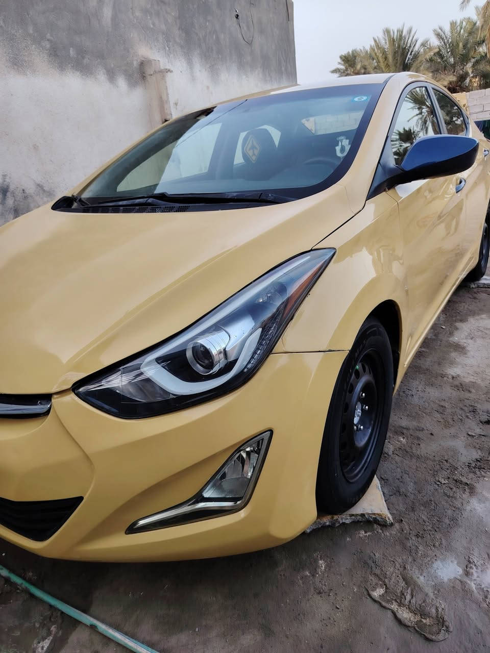 سياره جاهزه  وارد امركي تبديل جاملغ والباقي ليبل واحد
جاهزه كير مكينه
حداده تخم تاير 
كهربائيات  كلها بلاد
رقم بغداد الجديد
مصفره هيئه وغرامات مداور ثاني يوم
السعر115وبيها مجال 
مكان ناصريه سيددخيل  مكلف بل نشر ***********
