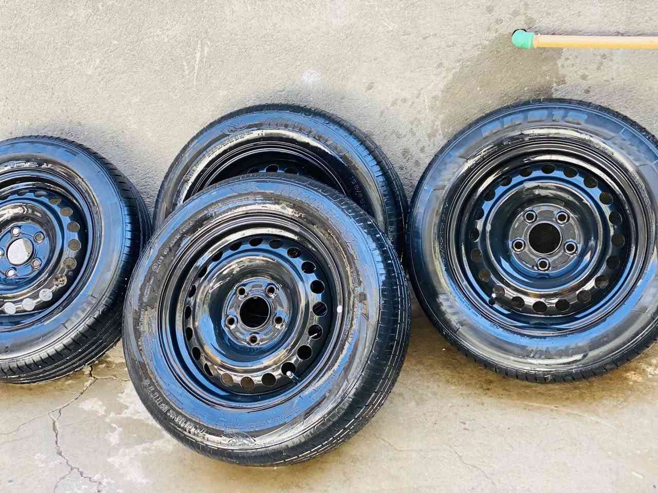 سلام عليكم تايرات هنه والوياله  مالتهن حجم ١٥. البيع  مكاني كربلاء طويريج السعر ٢٠٠  التصال ‭٠٧٧٥ ٤٨٢ ٧٥٤٤‬
