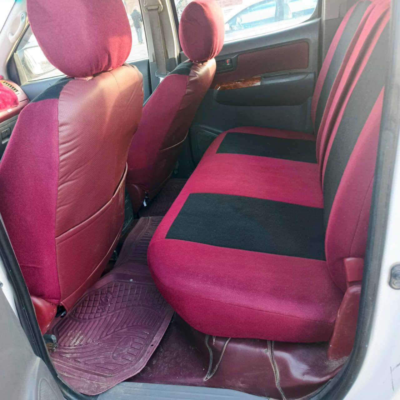 السلام عليكم هايلوكس للبيع2014 السعر 215$ /***********
