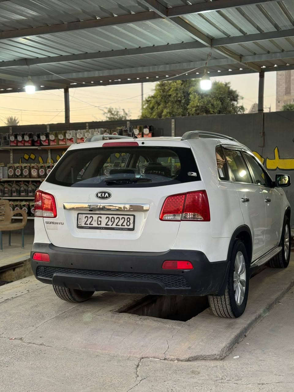 السلام عليكم للبيع سورنتو ٢٠١٢ 
السيارة خليجي ٧ راكب  
محرك ٢٤٠٠  
السيارة  حلوه ونظيفه بيها قطعه وحده صبغ 
كير محرك شرط تخم تاير  
السيارة رقم اربيل هزه وسنويه ورقم كلها جديد 
مكان السيارة تكريت 
السعر مناسب 
***********
