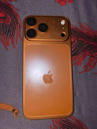 آيفون ١٦ • ٢٥٦ • بطارية ١٠٠%