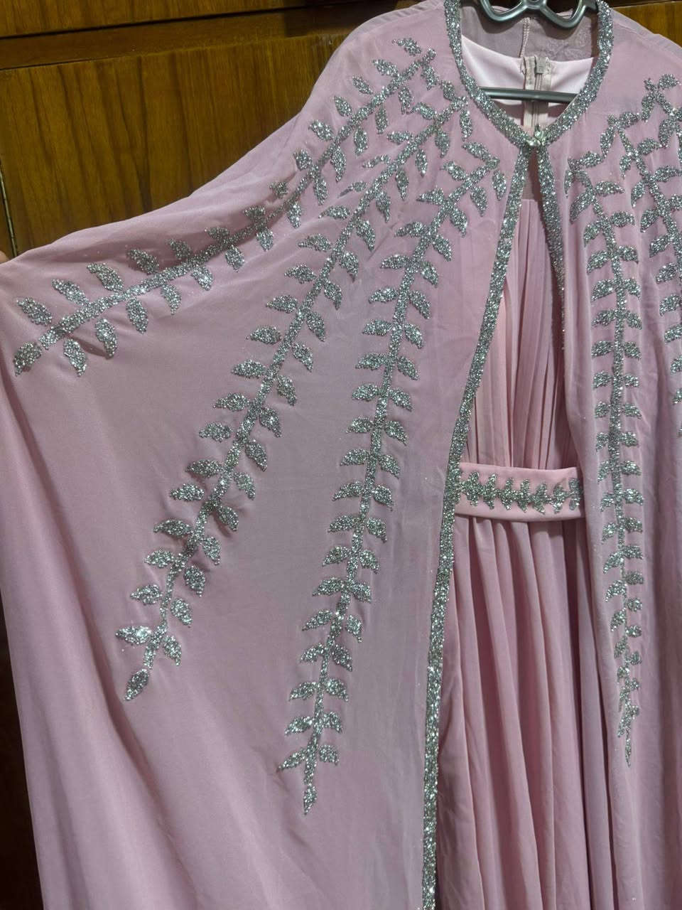 فري سايز يلبس جميع القياسات ملبوس مره وحده فقط  اريده ب٣٥


**إذا كنت صاحب هذا الإعلان وتريد حذفه لأي سبب، رجاءا أرسل رسالة إلى الدعم الفني**