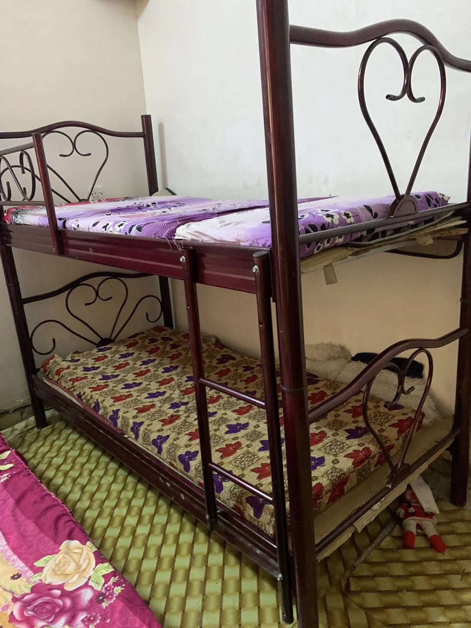 غراض للبيع
جرباية حديد طابقين 

طبلات خشب سيت كامل 

العنوان: بغداد العبيدي
للاستفسار: ***********
